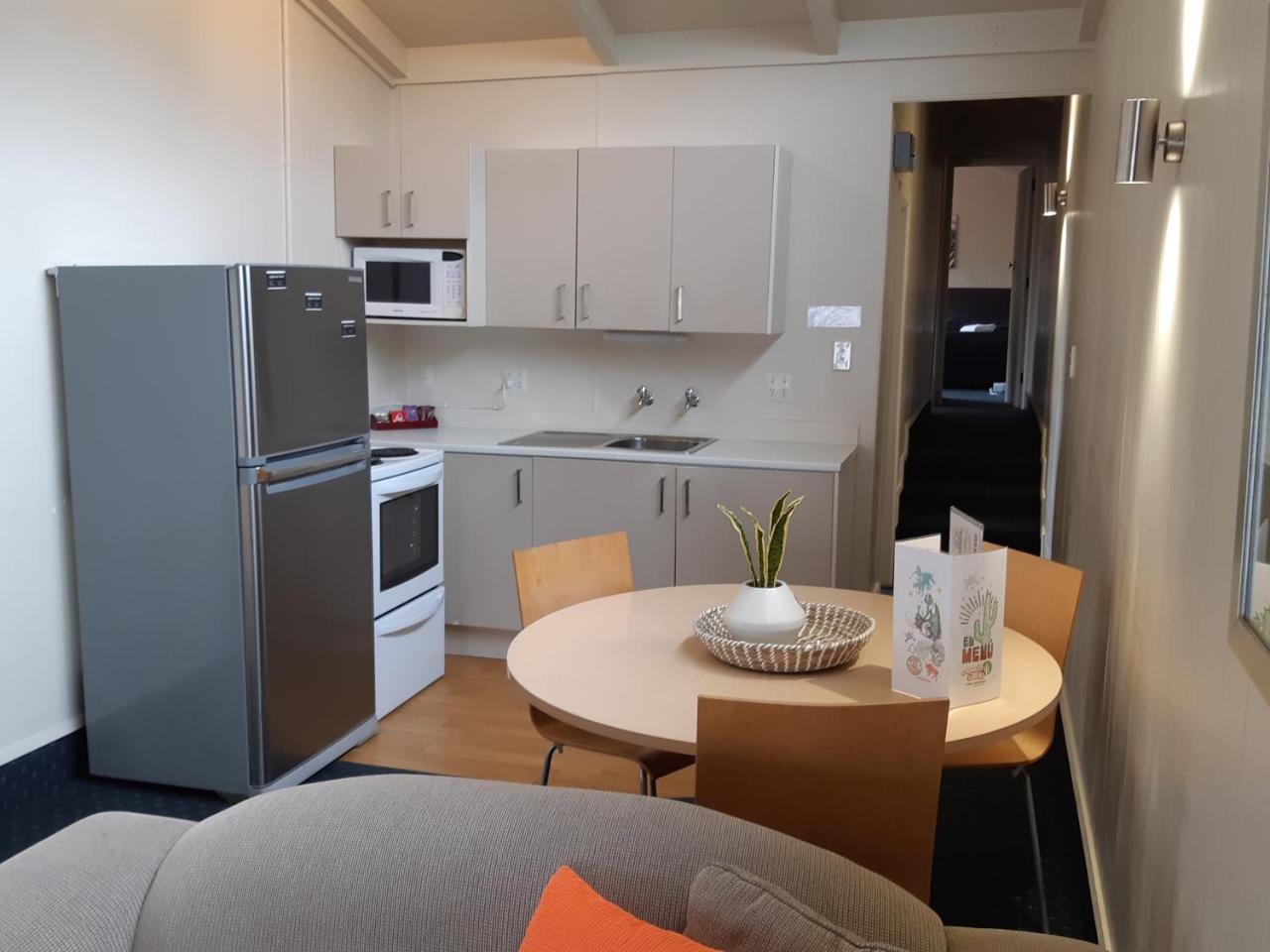 מסטרטון Amble Inn Motel מראה חיצוני תמונה